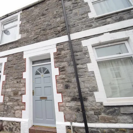 Rent this 2 bed townhouse on Atlantic Cladding in East Tyndall Street, Cardiff