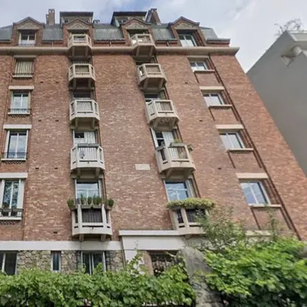 Rent this 5 bed apartment on 7 Rue de Rambouillet in 75012 Paris, France