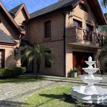 Rent this 4 bed house on Villa de los Granados in Avenida Boulogne Sur Mer, Partido de Tigre
