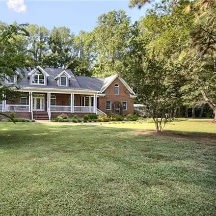 Buy this 5 bed house on 6764 Honeycutt Lane in Gloucester County, VA 23061
