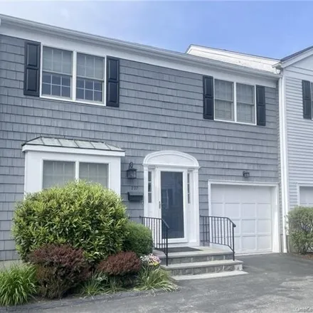 Rent this 3 bed townhouse on 233 Purchase Street in City of Rye, NY 10580