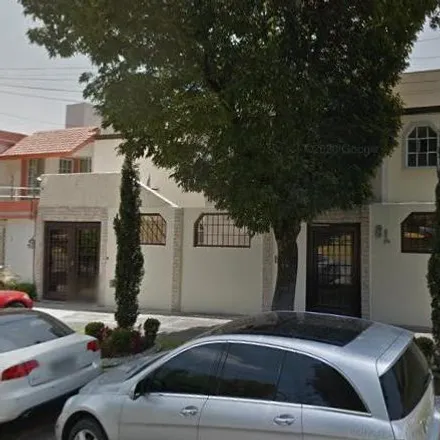 Buy this 4 bed house on Calle Circunvalación Poniente 84 in 53100 Naucalpan de Juárez, MEX