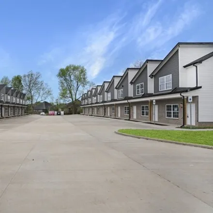 Image 2 - Excell Road, Royalty Acres, Clarksville, TN 37043, USA - Apartment for rent