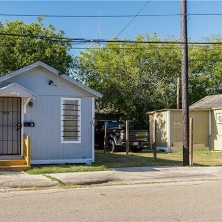 Image 4 - 3576 Lou Street, Corpus Christi, TX 78405, USA - House for sale