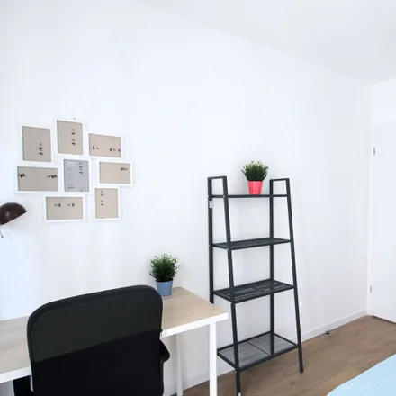 Image 3 - Résidence Amadeus - Bâtiment C, 27 Rue Mozart, 92110 Clichy, France - Apartment for rent