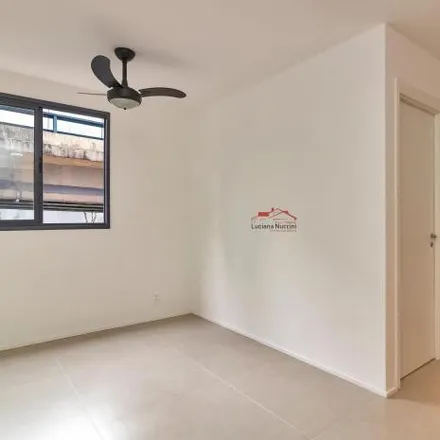 Rent this 2 bed apartment on Rua Amaral Gurgel in 287, Rua Amaral Gurgel 289