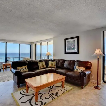 Image 8 - North Ocean Drive, Palm Beach Isles, Riviera Beach, FL 33404, USA - Apartment for rent