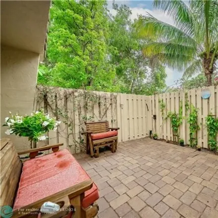 Image 4 - 1725 Northeast 16th Avenue, Fort Lauderdale, FL 33305, USA - House for rent