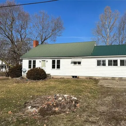Buy this 3 bed house on 123 3rd Street in Griggsville, Pike County