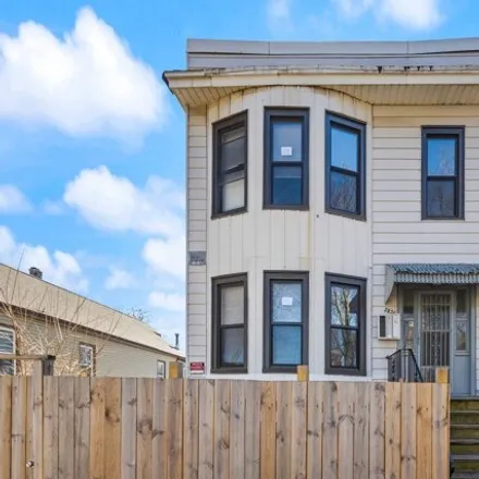Rent this 3 bed house on 2835 West 38th Place in Chicago, IL 60632
