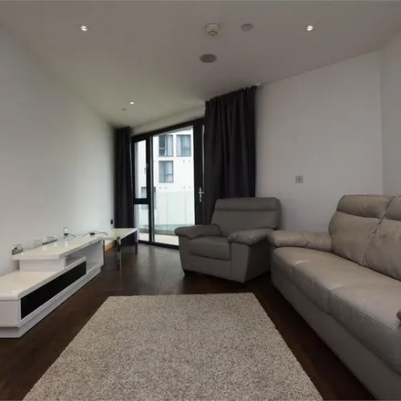 Rent this 1 bed apartment on Pinnacle Tower in Fulton Road, London