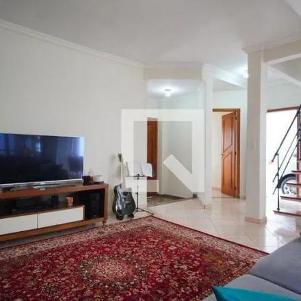 Buy this 3 bed house on Avenida Pereira Pinto 311 in Jardim São Pedro, Porto Alegre - RS