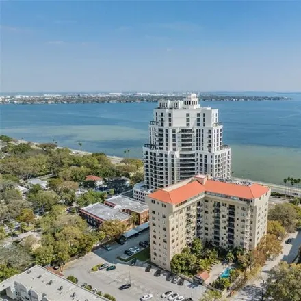 Rent this 2 bed condo on Ciro's Speakeasy and Supper Club in 2109 Bayshore Boulevard, Tampa