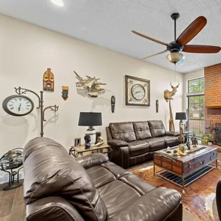 Image 6 - 439 Running Brook Lane, Mesquite, TX 75149, USA - House for sale