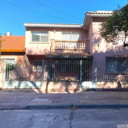 Rent this 3 bed house on Jacinto Díaz 396 in La Calabria, 1642 San Isidro
