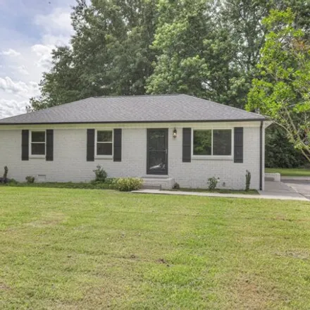 Buy this 3 bed house on 2624 Yeargen Road in Barfield Meadows, Murfreesboro