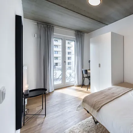 Rent this 4 bed room on Gref-Völsing-Straße 15 in 60314 Frankfurt, Germany