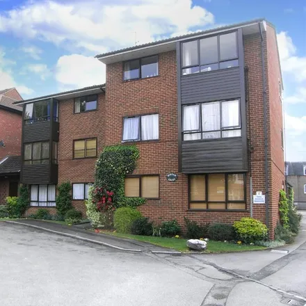 Rent this 1 bed apartment on Durham Court in Belmont Road, Leatherhead