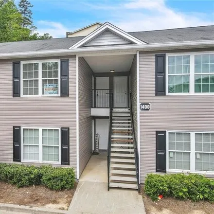 Rent this 3 bed apartment on Stonehaven Circle in Cartersville, GA 30121