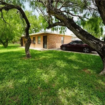 Image 4 - 275 South 6th Street, Donna, TX 78537, USA - House for sale