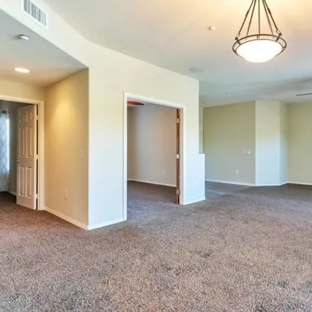 Image 5 - 33550 North Dove Lakes Drive, Phoenix, AZ 85331, USA - Apartment for rent