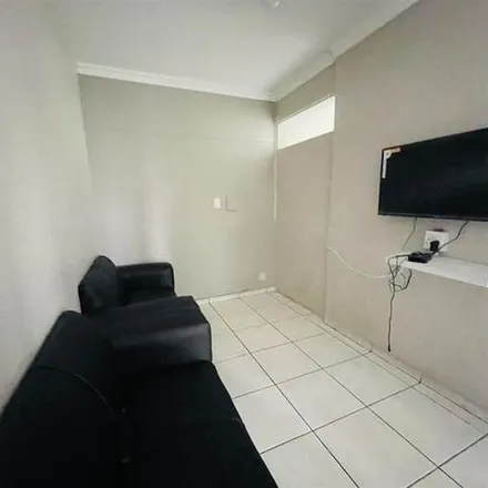 Image 2 - University of the Witwatersrand Education Campus, Jubilee Street, Johannesburg Ward 67, Johannesburg, 2001, South Africa - Apartment for rent