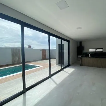 Buy this 3 bed house on Rua Maria José Bonassi da Silveira Nunes in Jardim Califórnia, Piracicaba - SP