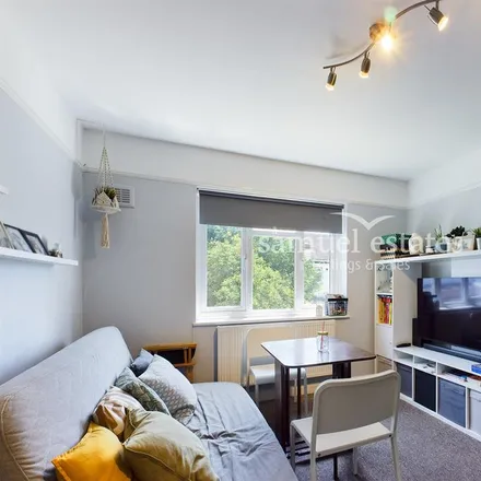 Rent this 2 bed apartment on Thornton Heath Telephone Exchange in 147 Brigstock Road, London