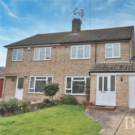 Buy this 3 bed duplex on Sylvan Close in Chelmsford, CM2 9HJ