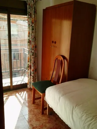 Image 3 - Carrer del Poeta Maragall, 24, 46007 Valencia, Spain - Room for rent