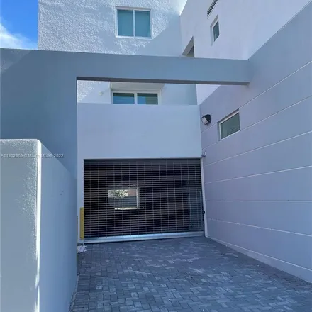 Image 8 - 545 Southwest 5th Street, Miami, FL 33130, USA - Apartment for rent