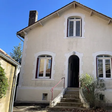 Buy this 2 bed townhouse on 2 Rue des Faures in 24100 Bergerac, France