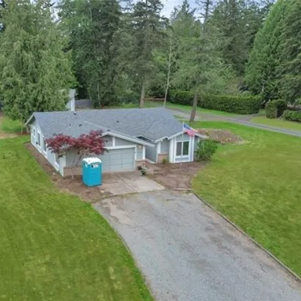 Buy this 4 bed house on 11873 198th Street East in Pierce County, WA 98338