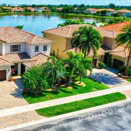 Buy this 5 bed house on 10583 Longleaf Ln in Wellington, Florida