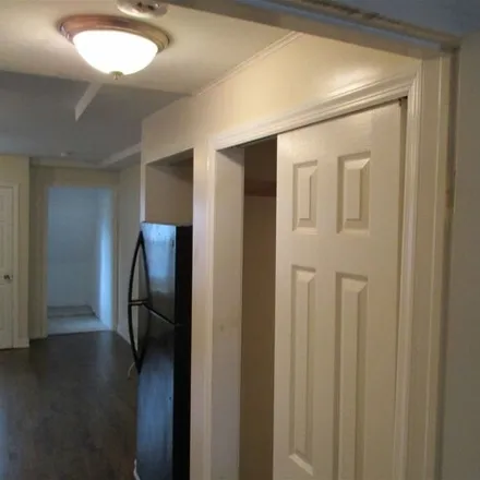 Image 3 - 287 Clerk Street, Jersey City, NJ 07304, USA - House for rent