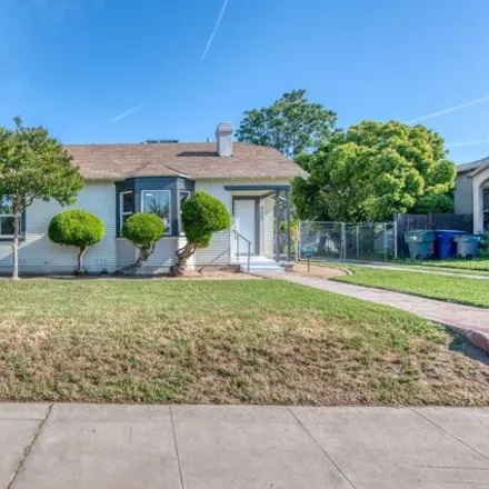 Buy this 2 bed house on 4357 East McKenzie Avenue in Fresno, CA 93702