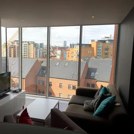 Rent this 2 bed apartment on East King Street in Leeds, LS9 8EU