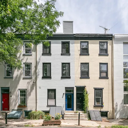 Image 1 - 1025 Lombard Street, Philadelphia, PA 19147, USA - Townhouse for sale