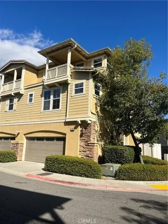 Image 1 - 1470 North Harbor Boulevard, Fullerton, CA 92835, USA - Townhouse for rent