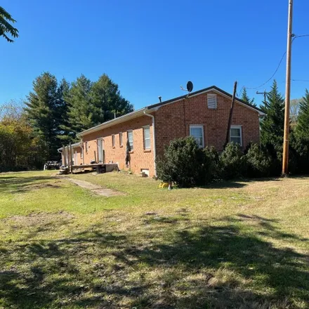 Image 4 - 2675 Webster Road, Webster, Botetourt County, VA 24064, USA - House for sale