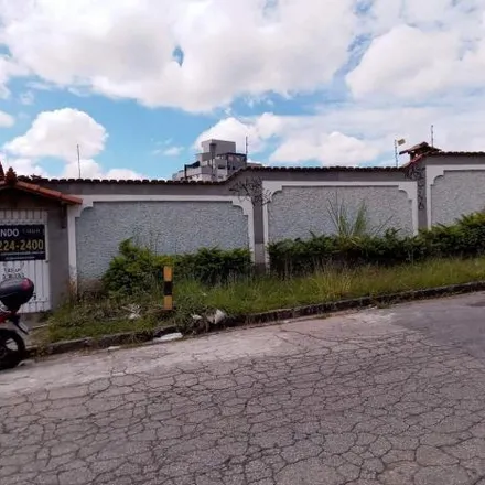 Buy this studio house on Avenida César Augusto Faria Simões in Riacho das Pedras, Contagem - MG