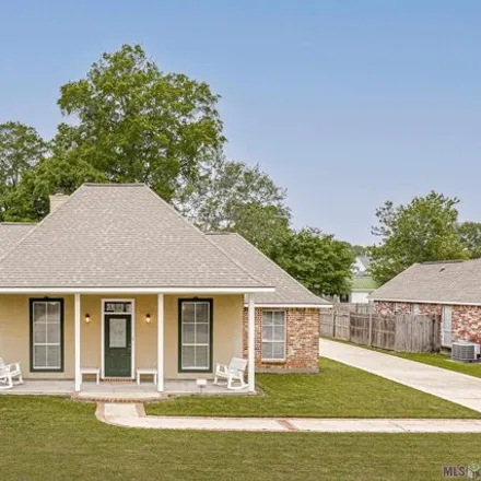 Buy this 3 bed house on 1455 Bass Wood Drive in Denham Springs, LA 70726