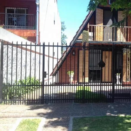 Buy this studio house on Lapidra in Barrio Argentino, Merlo