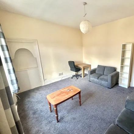 Rent this 3 bed apartment on Dewar Place Lane in City of Edinburgh, EH3 8EF