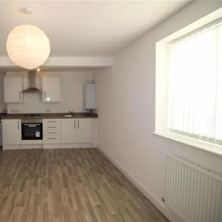 Image 2 - Young House, Ashfield Street, Liverpool, L5 2BP, United Kingdom - Room for rent