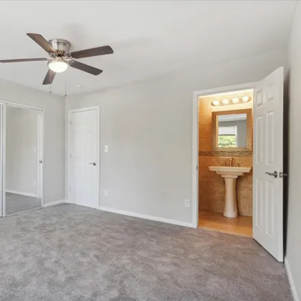 Image 3 - 7325 North 20th Street, Philadelphia, PA 19138, USA - Townhouse for sale