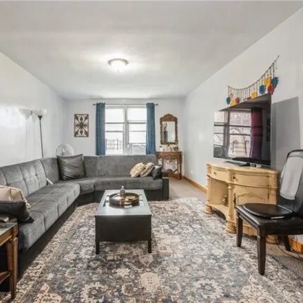 Image 6 - The Winston Apartments, 84-55 Daniels Street, New York, NY 11435, USA - Apartment for sale