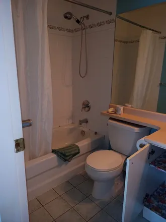 Image 7 - Burnaby, Edmonds, BC, CA - Apartment for rent