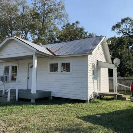 Buy this 3 bed house on 169 Rue Murrel in Abbeville, LA 70510