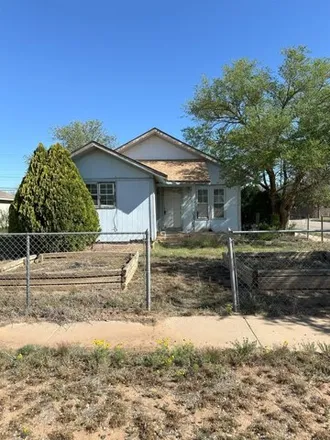 Buy this 3 bed house on 2127 North Ivory Avenue in Lubbock, TX 79403